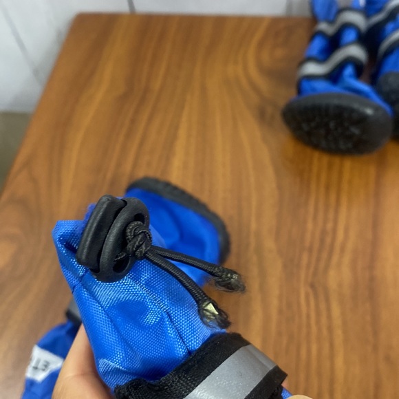 97. NWT Dog boots- knee length size M - Picture 4 of 9